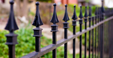 Choosing the Right Security Fence for Commercial and Industrial Properties