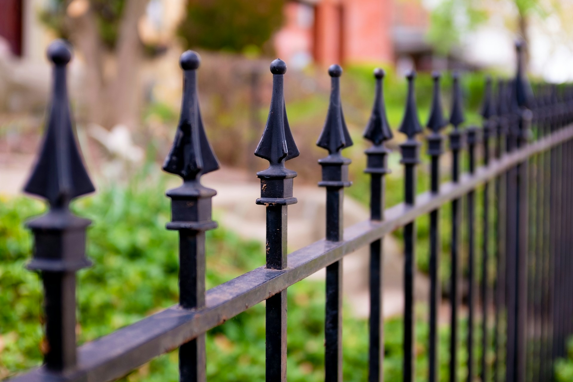 Choosing the Right Security Fence for Commercial and Industrial Properties